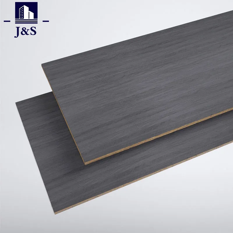 Sind Küchen- und Schranktüren mit Acrylpaneelen eine praktikable Option?